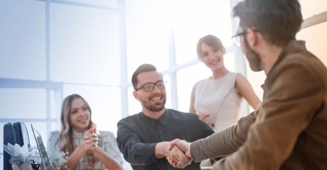 Die Macht der Worte: Kommunikation im Stakeholdermanagement meistern (Seminar | Online)