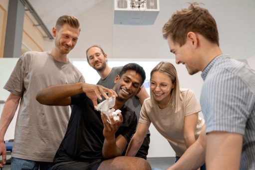 Live-Q&A über die Bachelor- und Masterstudiengänge der Bereiche Ergotherapie, Logopädie und … (Networking | Online)