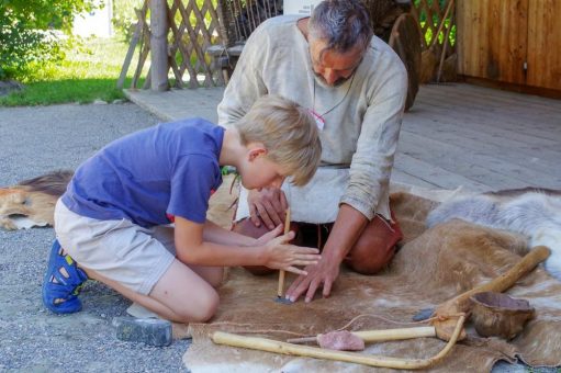Großelterntage 2026 – Zurück in die STEINZEIT (Unterhaltung / Freizeit | Uhldingen-Mühlhofen)