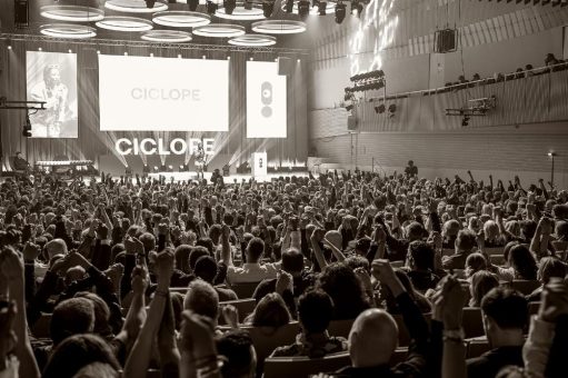 CEO Stage – FounderSummit 2026 (Kongress | Wiesbaden)