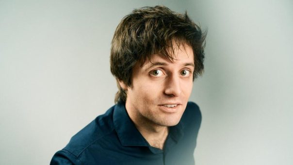 Lennart Schilgen: Abwesenheitsnotizen (Unterhaltung / Freizeit | Bad Nauheim)